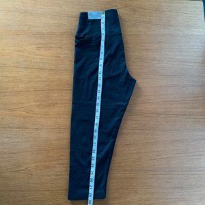 NWT aerie crop legging